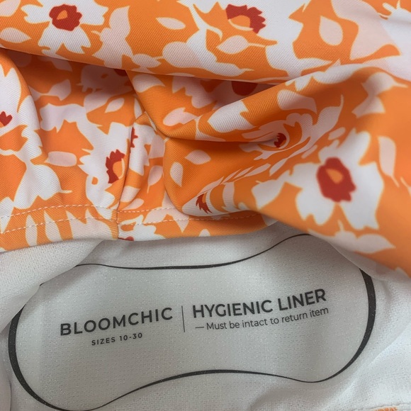 BloomChic NWT Orange Floral Dolman Swimsuit  Size 14 XL - Picture 5 of 5